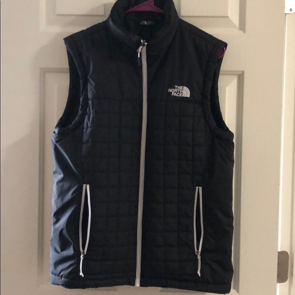 Men’s North Face Vest
